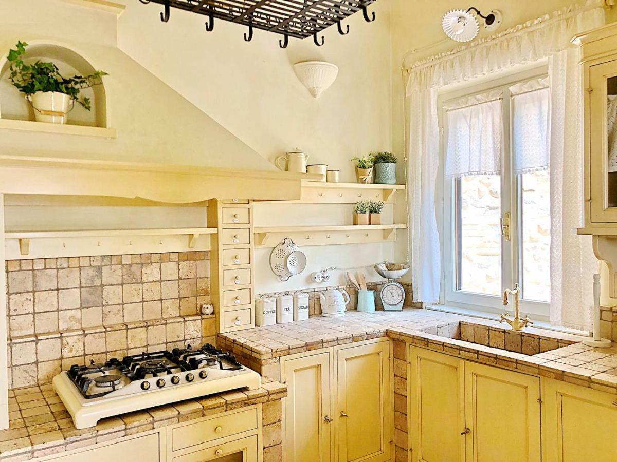 Alice'S Nest-Lake View House Padenghe sul Garda Ngoại thất bức ảnh