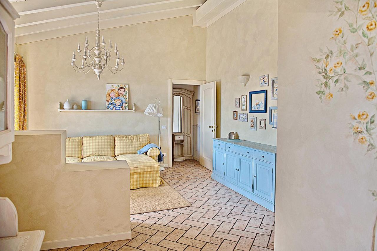 Alice'S Nest-Lake View House Padenghe sul Garda Ngoại thất bức ảnh